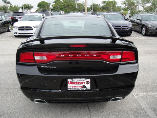 Dodge Charger 2013 photo 1