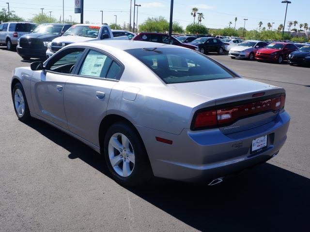 Dodge Charger SE Sedan