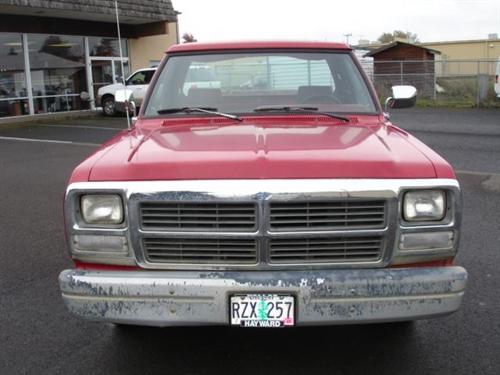 Dodge D150 Pickup 1991 photo 1