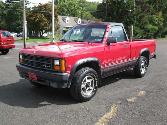 Dodge Dakota 1989 photo 2