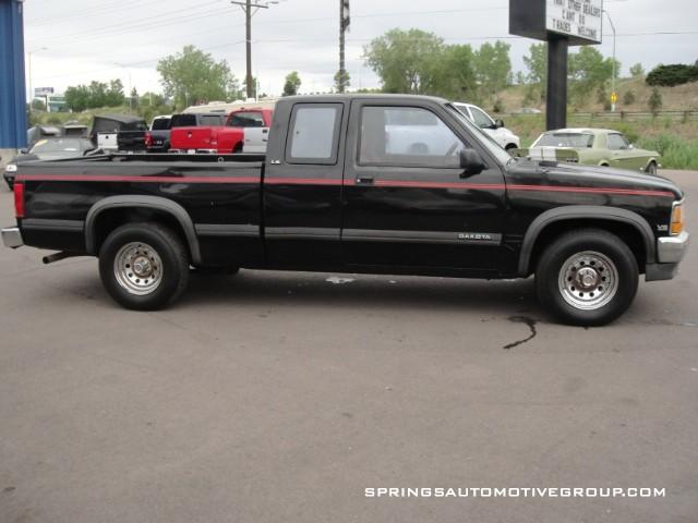 Dodge Dakota 1991 photo 3