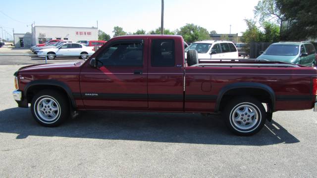 Dodge Dakota 1994 photo 2