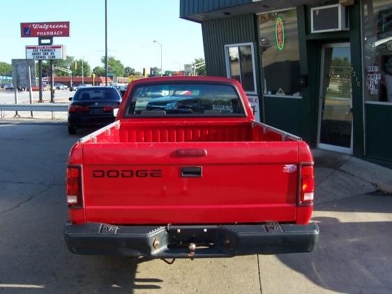 Dodge Dakota 1996 photo 3