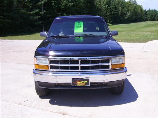 Dodge Dakota 1996 photo 1