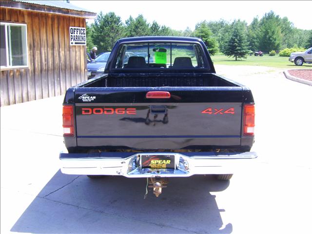 Dodge Dakota 1996 photo 2