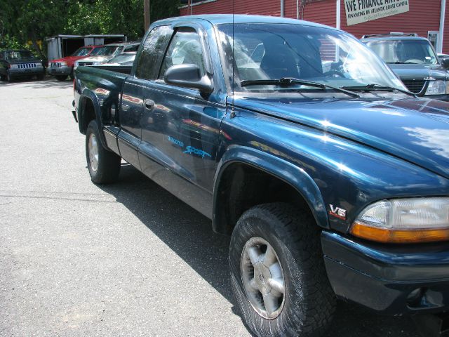 Dodge Dakota 1997 photo 2