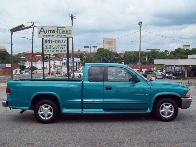 Dodge Dakota 1997 photo 2