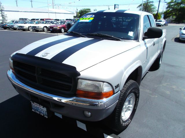 Dodge Dakota 2dr Sport Coupe AMG Pickup Truck