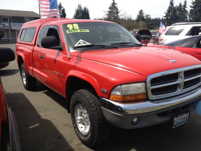 Dodge Dakota SLT 25 Pickup Truck