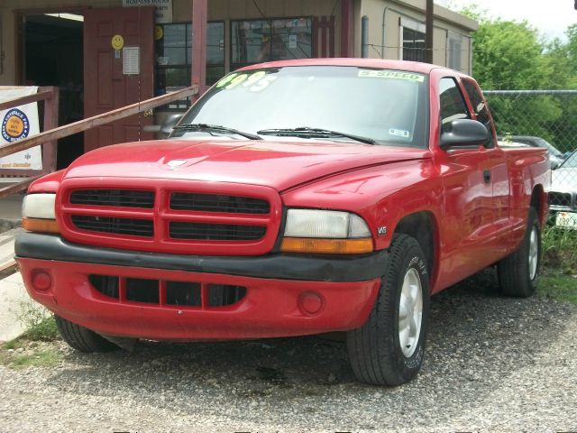 Dodge Dakota Premier 4x4 SUV Pickup Truck