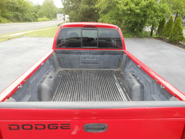 Dodge Dakota 1998 photo 2