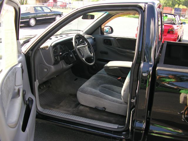 Dodge Dakota 1999 photo 4