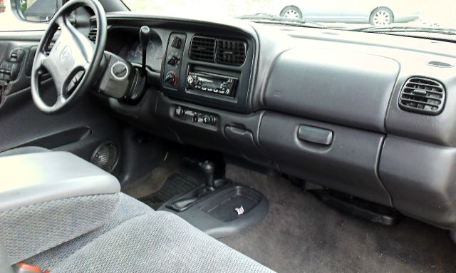 Dodge Dakota 1999 photo 12