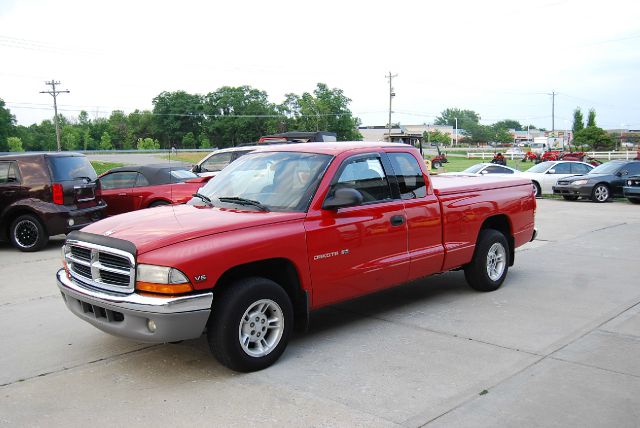 Dodge Dakota 1999 photo 4