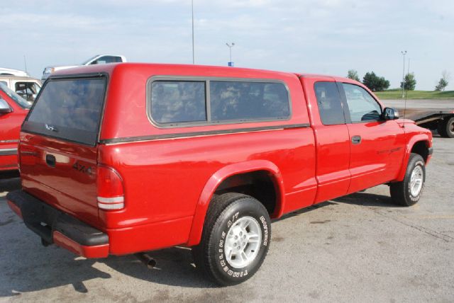 Dodge Dakota 1999 photo 2