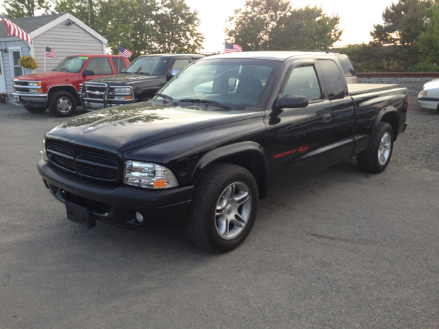 Dodge Dakota 1999 photo 2