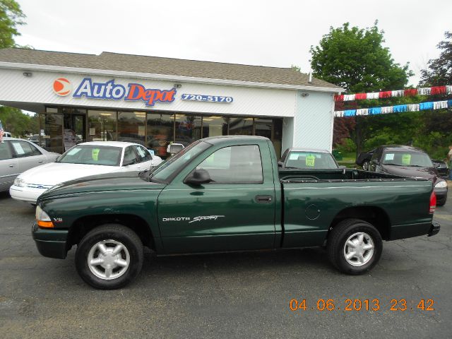 Dodge Dakota Coupe Quattro Pickup Truck