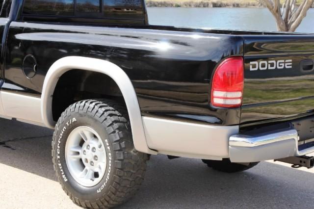 Dodge Dakota 1999 photo 2