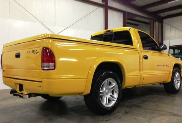 Dodge Dakota 1999 photo 2