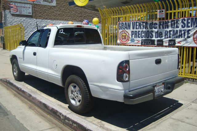 Dodge Dakota 1999 photo 1