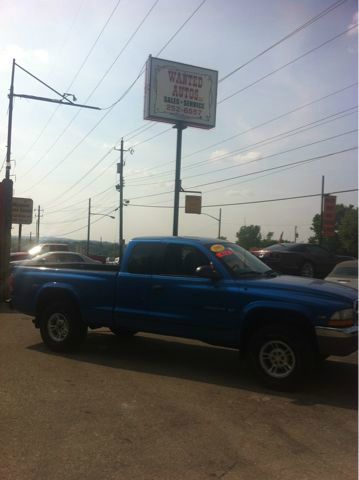 Dodge Dakota 1999 photo 4