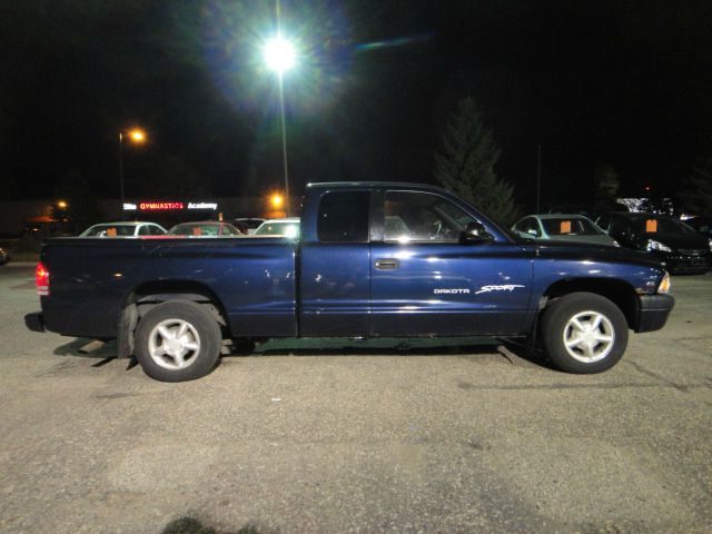 Dodge Dakota 1999 photo 4