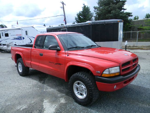 Dodge Dakota 2dr Sport Coupe AMG Pickup Truck