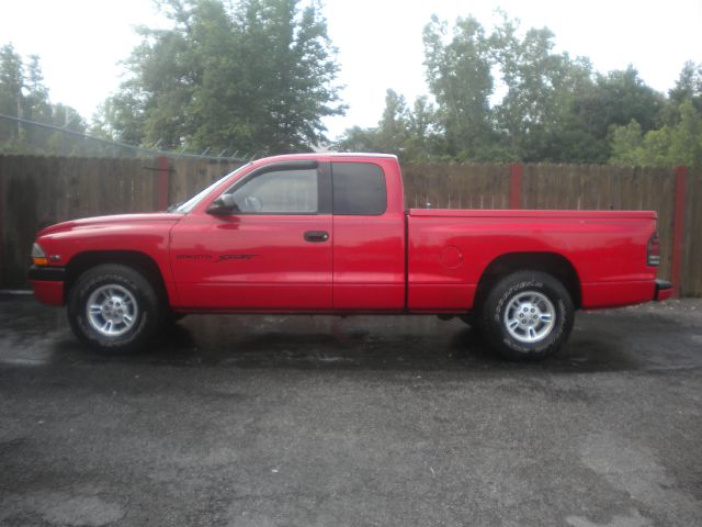 Dodge Dakota Premier 4x4 SUV Pickup Truck