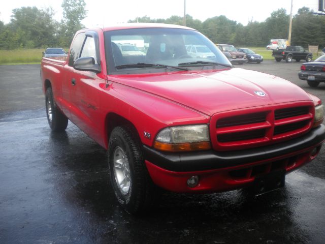 Dodge Dakota 1999 photo 2