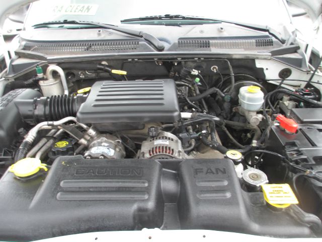 Dodge Dakota 2000 photo 17