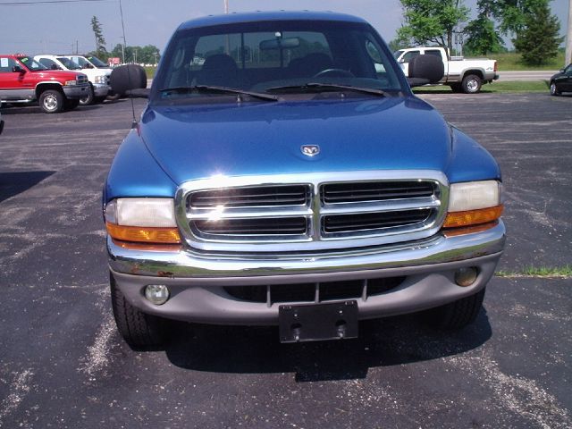 Dodge Dakota 2000 photo 1