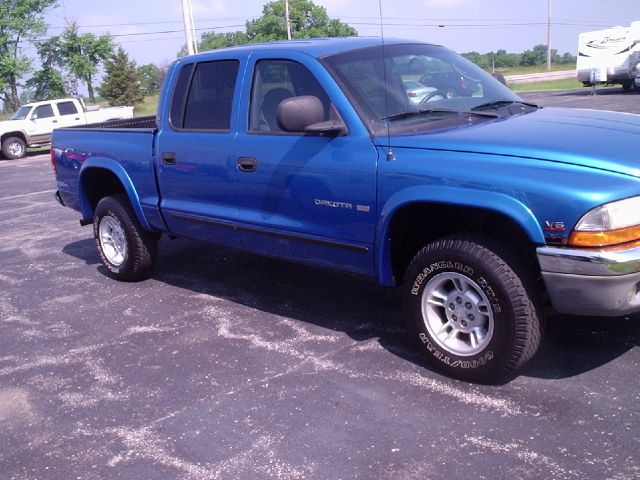 Dodge Dakota 2000 photo 3