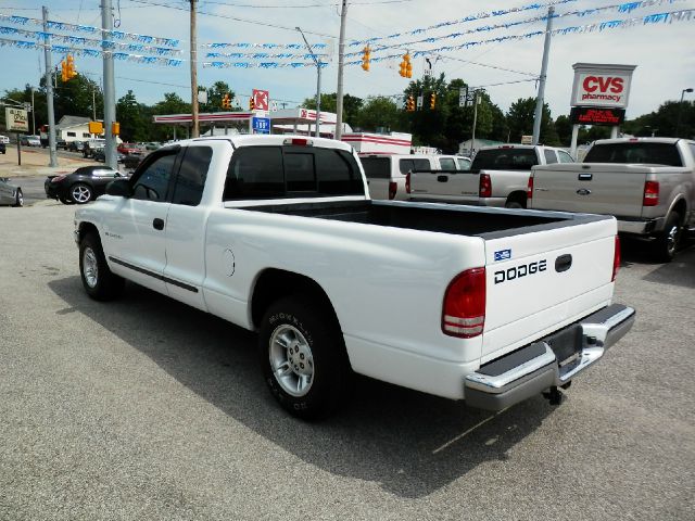 Dodge Dakota 2000 photo 3