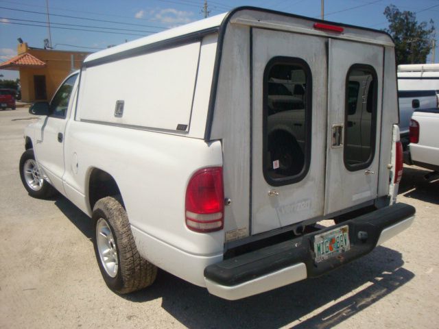 Dodge Dakota 2000 photo 2