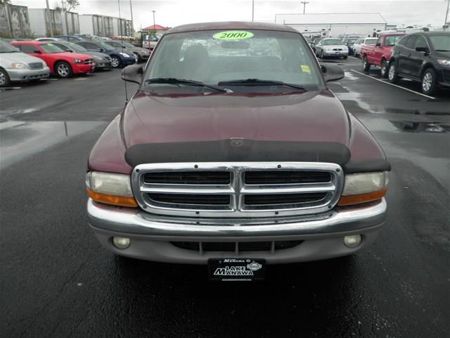 Dodge Dakota 2000 photo 2