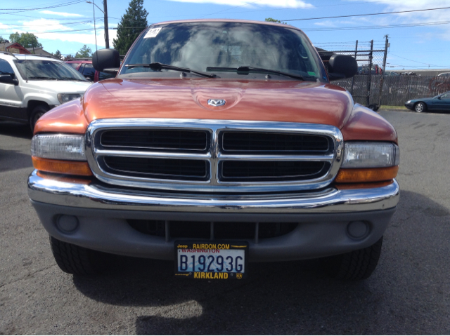 Dodge Dakota 4X4 Premier (roof) Crew Cab Pickup