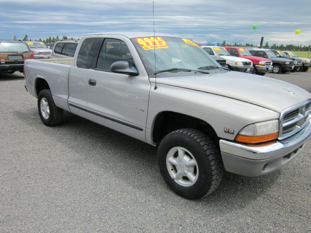 Dodge Dakota 2000 photo 1