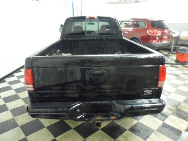 Dodge Dakota 2000 photo 2