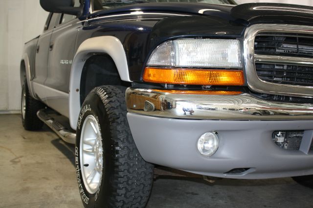 Dodge Dakota 2000 photo 1