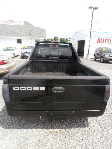 Dodge Dakota ES 2.4L AUTO Pickup Truck