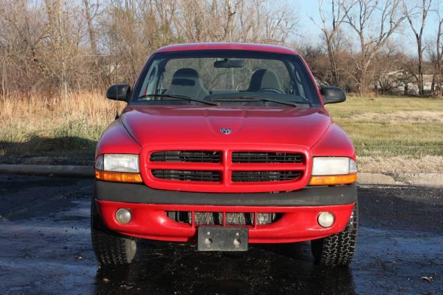 Dodge Dakota 2000 photo 1