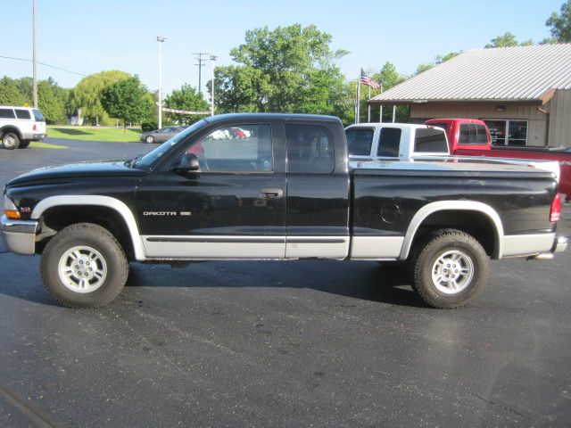 Dodge Dakota 2000 photo 2