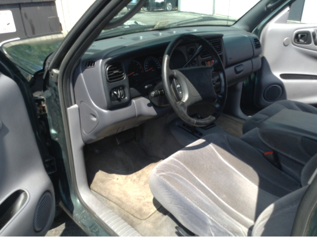 Dodge Dakota 2000 photo 1