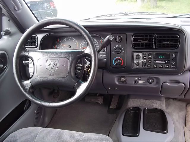 Dodge Dakota 2000 photo 14