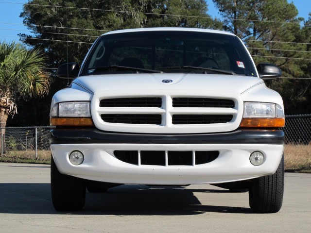 Dodge Dakota 2000 photo 3