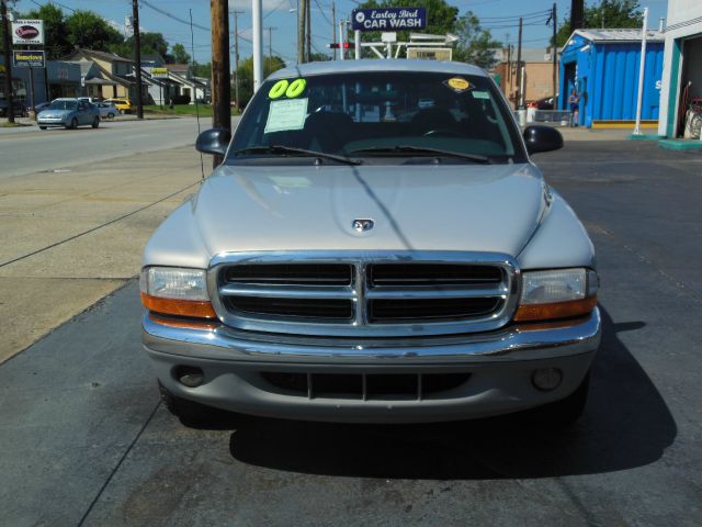 Dodge Dakota 2000 photo 1