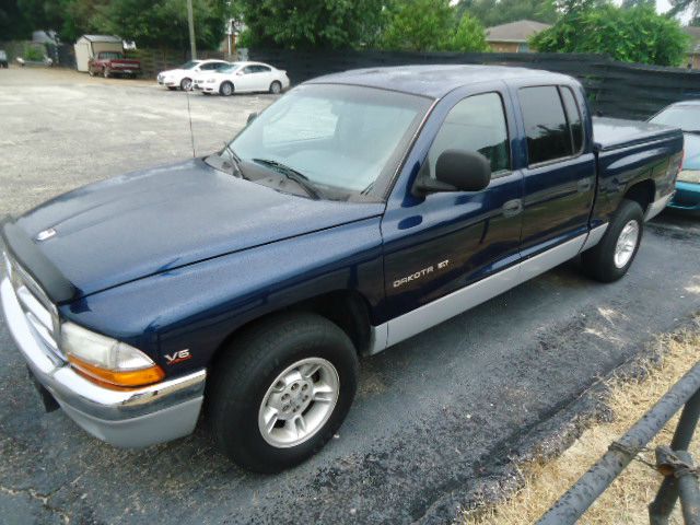 Dodge Dakota 2000 photo 2