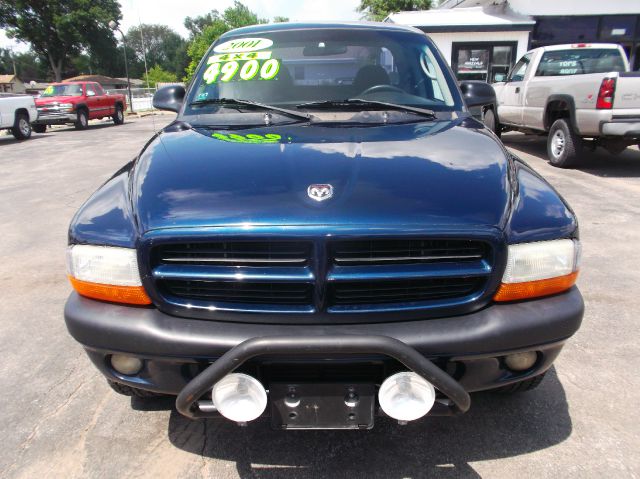 Dodge Dakota 2dr Sport Coupe AMG Pickup Truck