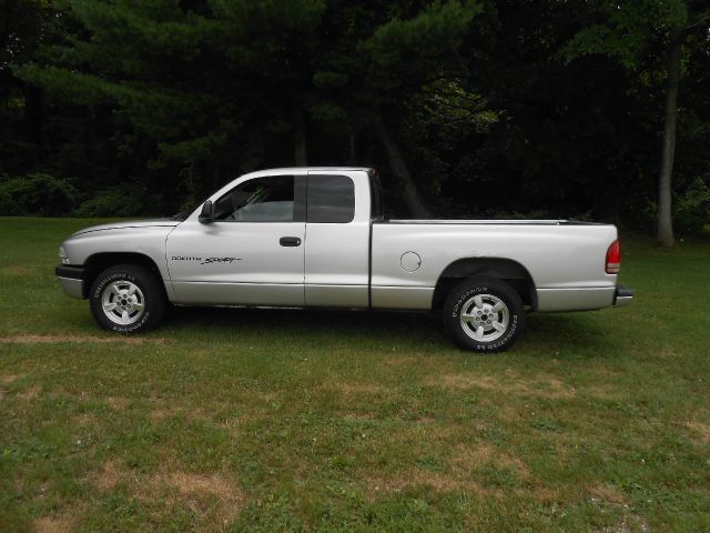 Dodge Dakota 2001 photo 1