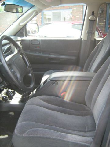 Dodge Dakota 2001 photo 2